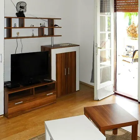 Apartman Vera - Ckv05081-dya Crikvenica